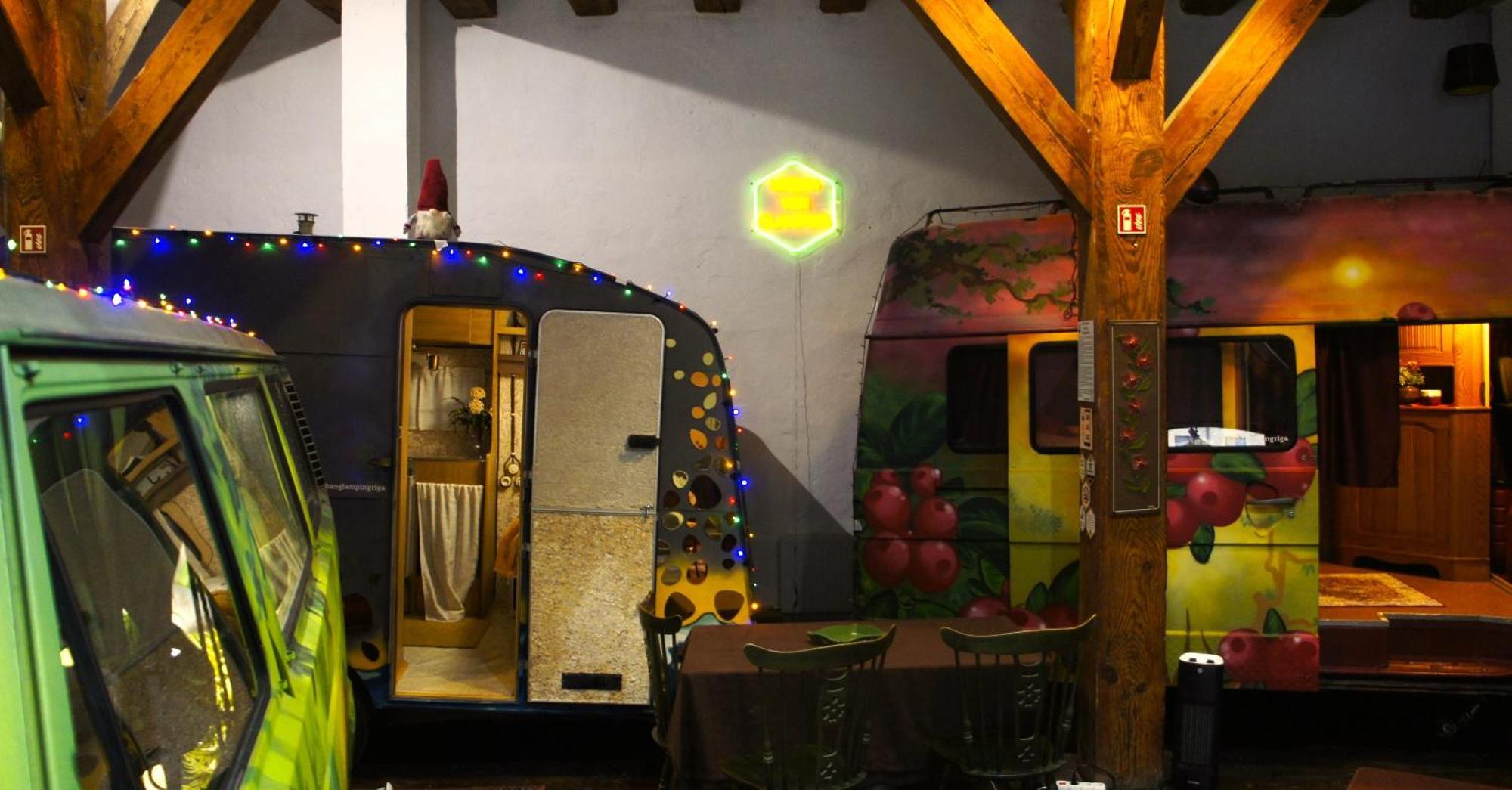 Urban Van Glamping ריגה מראה חיצוני תמונה