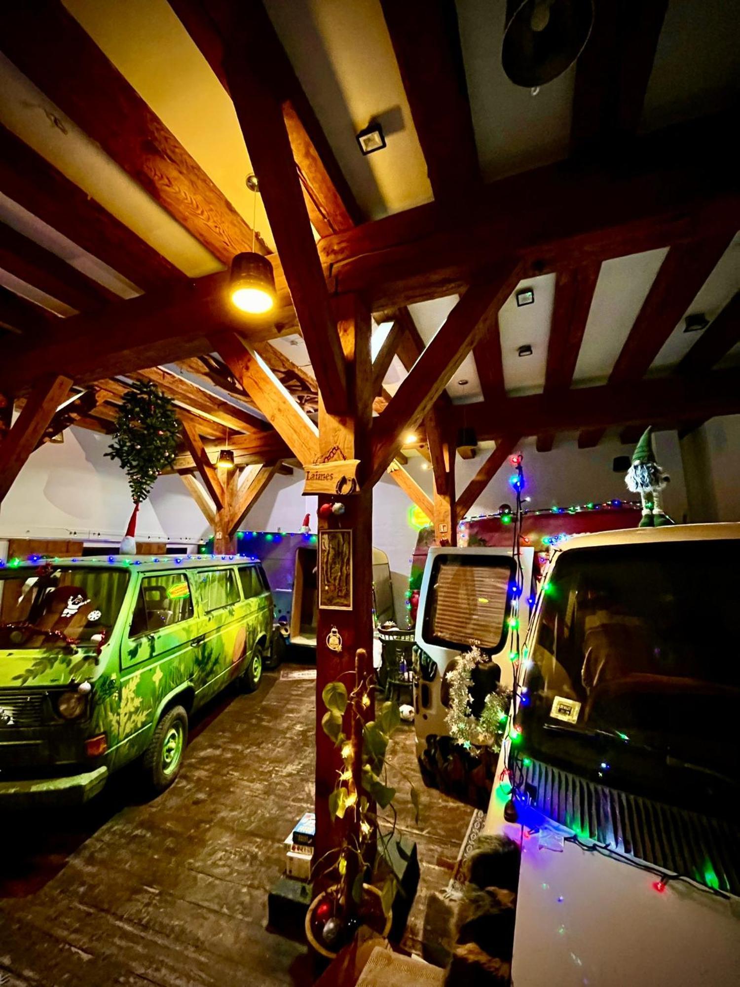 Urban Van Glamping ריגה מראה חיצוני תמונה