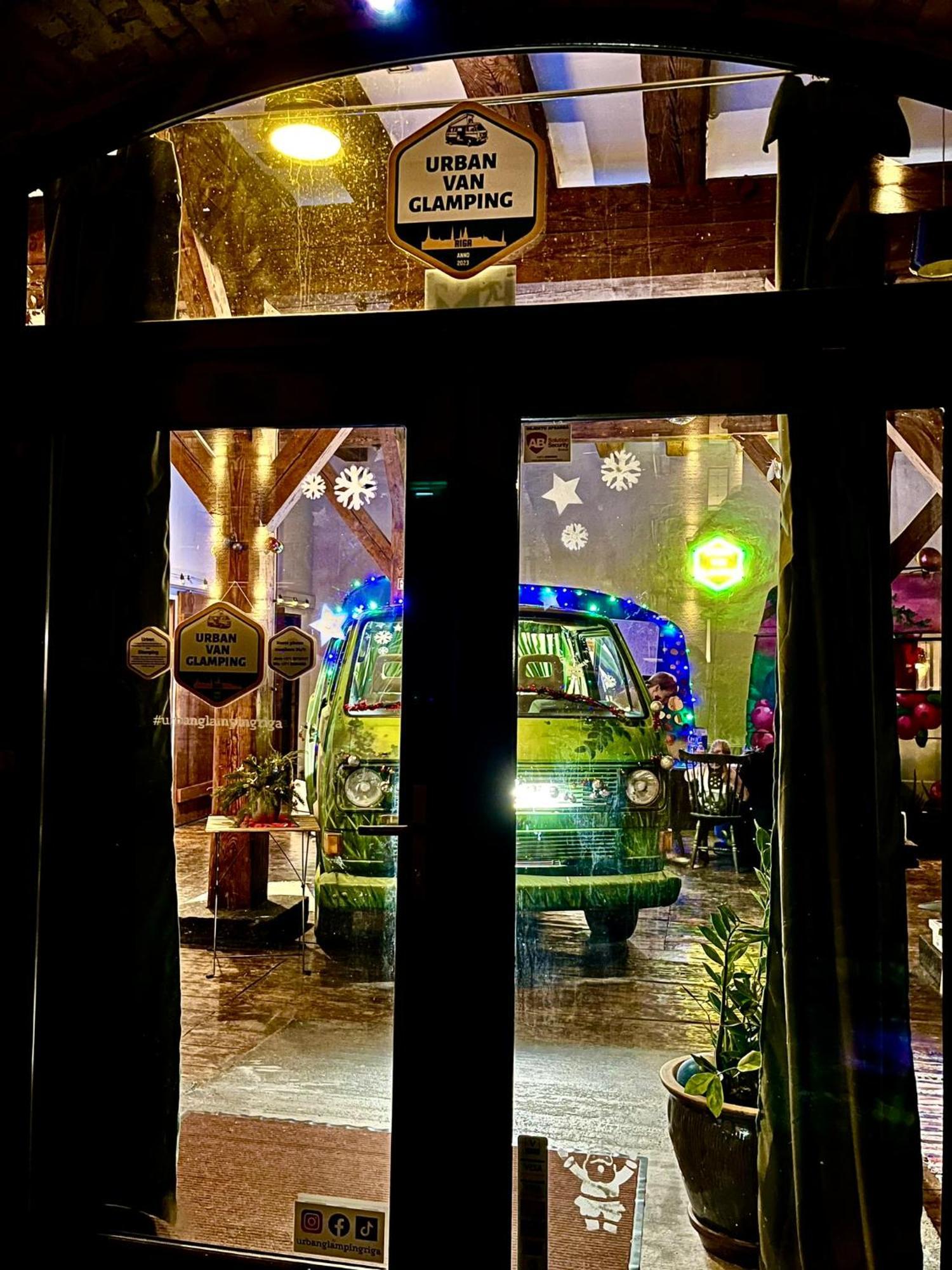 Urban Van Glamping ריגה מראה חיצוני תמונה