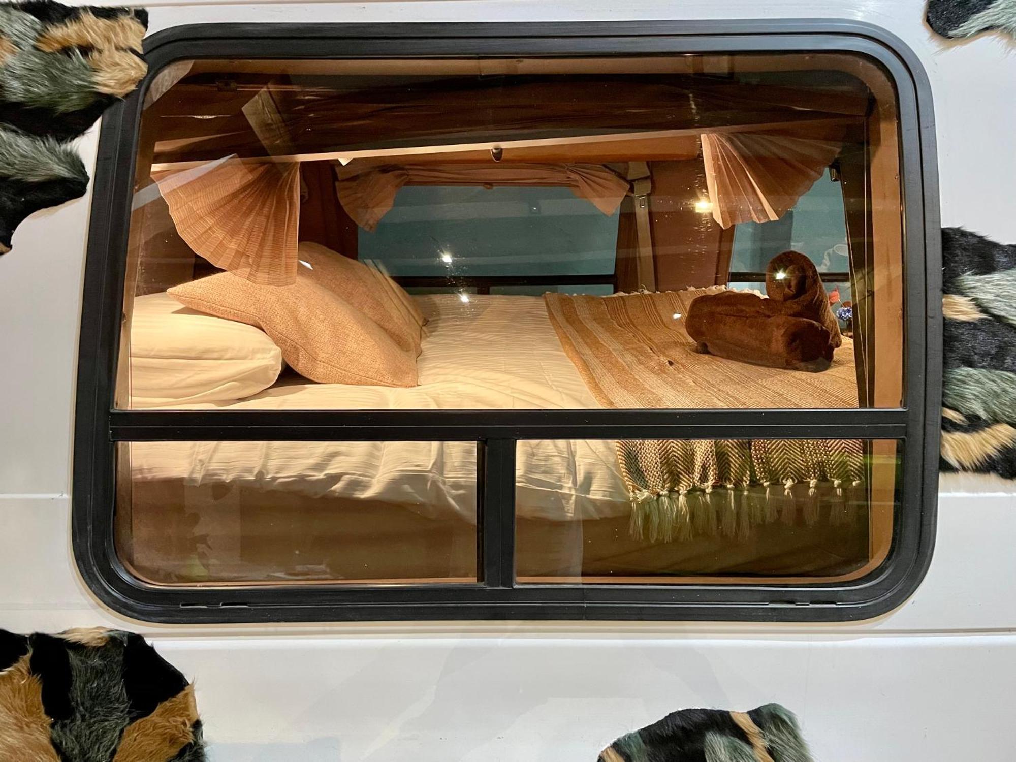 Urban Van Glamping ריגה מראה חיצוני תמונה