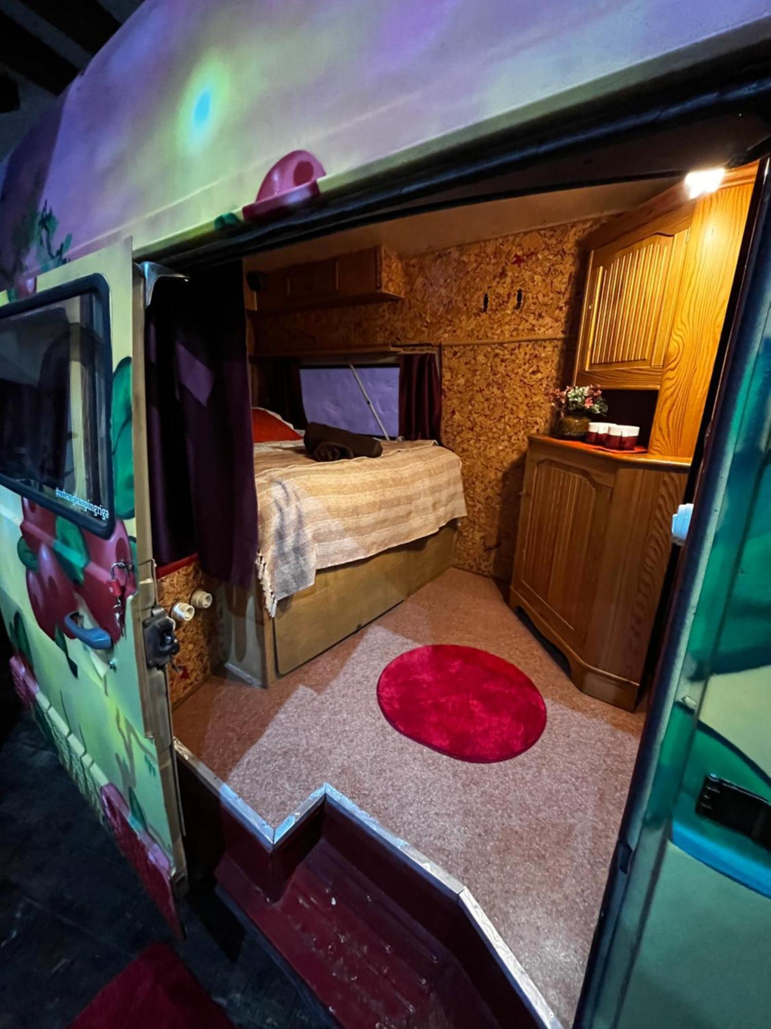 Urban Van Glamping ריגה מראה חיצוני תמונה