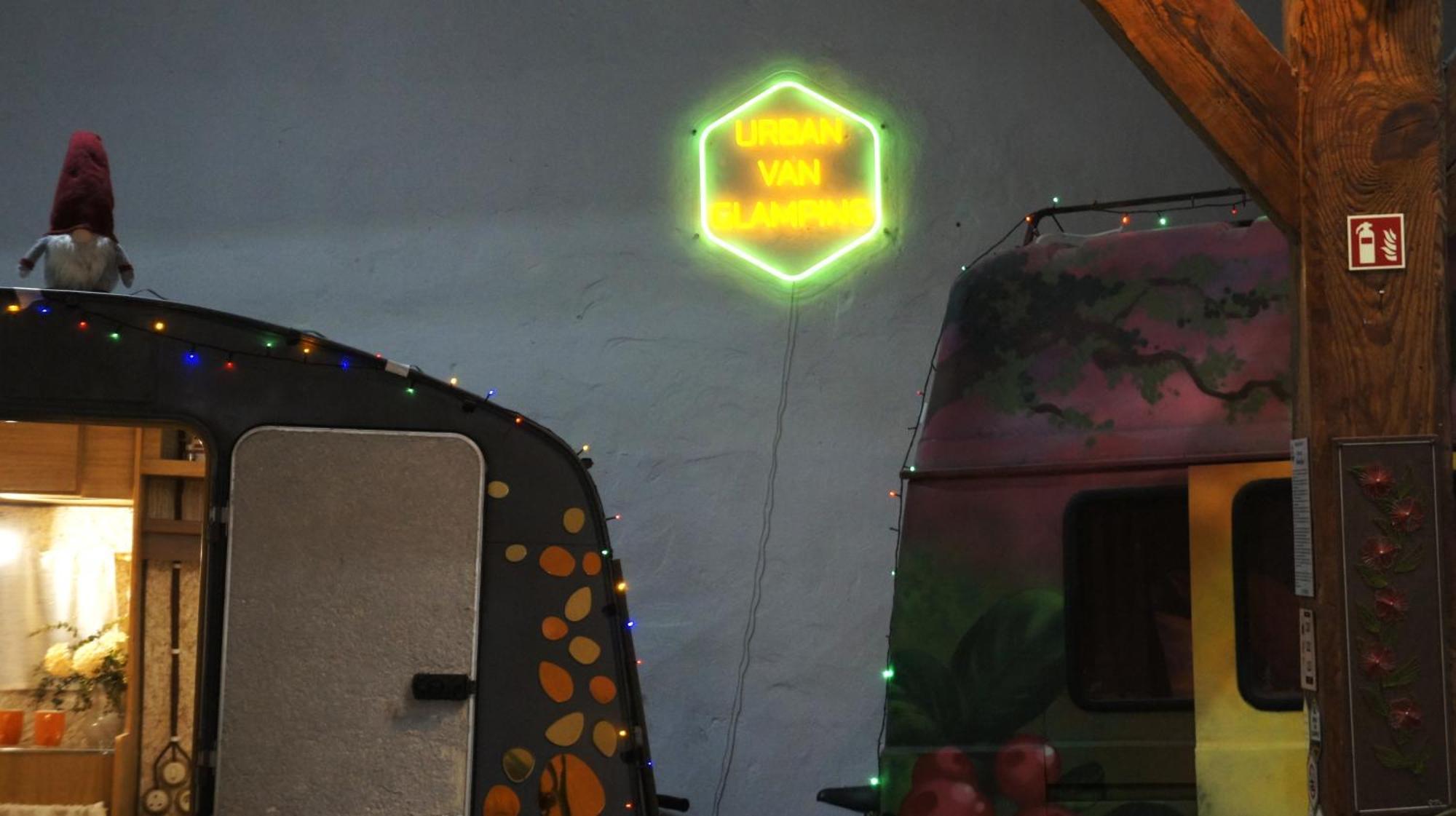 Urban Van Glamping ריגה מראה חיצוני תמונה